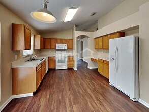 10407 Paragon Pl in Riverview, FL - Building Photo - Building Photo