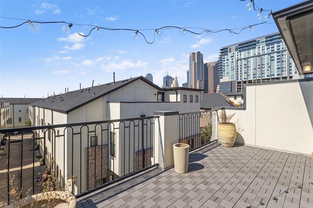 643 S Cesar Chavez Blvd in Dallas, TX - Building Photo - Building Photo