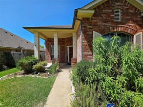 1006 Canyon Maple Rd in Pflugerville, TX - Building Photo - Building Photo