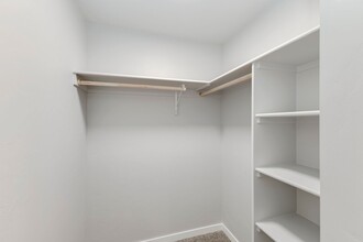 12112 W Barrington Dr in Nampa, ID - Building Photo - Building Photo
