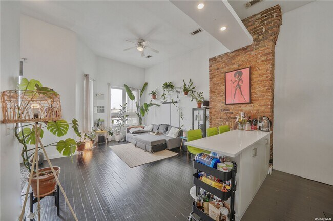 1312 Putnam Ave-Unit -3 in Brooklyn, NY - Building Photo - Building Photo