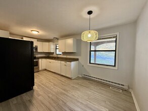 24 Canter Ct in Horse Shoe, NC - Building Photo - Building Photo