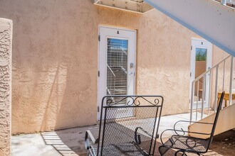 700 N. 7th Ave. ( Main House, A, B, C, D ) in Tucson, AZ - Building Photo - Interior Photo
