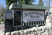 Arrowhead Woods Apartments in San Bernardino, CA - Foto de edificio - Building Photo