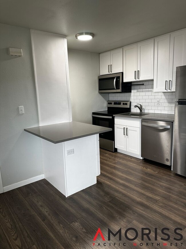 property at 308 Park Ave