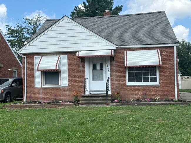 property at 10601 Penfield Ave