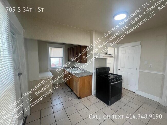 709 S 34th St in Milwaukee, WI - Building Photo - Building Photo