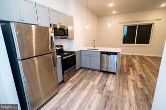 4912 Baltimore Ave in Philadelphia, PA - Building Photo - Building Photo