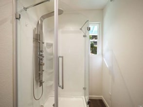 123 Geyserville Ave in Geyserville, CA - Building Photo - Building Photo