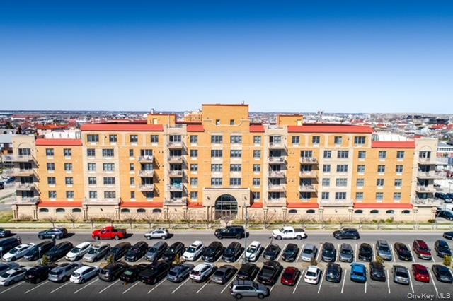 125 E Broadway in Long Beach, NY - Building Photo - Building Photo