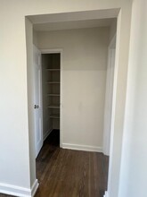 676 Park Ave, Unit 28-1B in East Orange, NJ - Foto de edificio - Building Photo