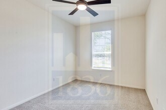 872 Centerra Hills Cir in Round Rock, TX - Building Photo - Building Photo