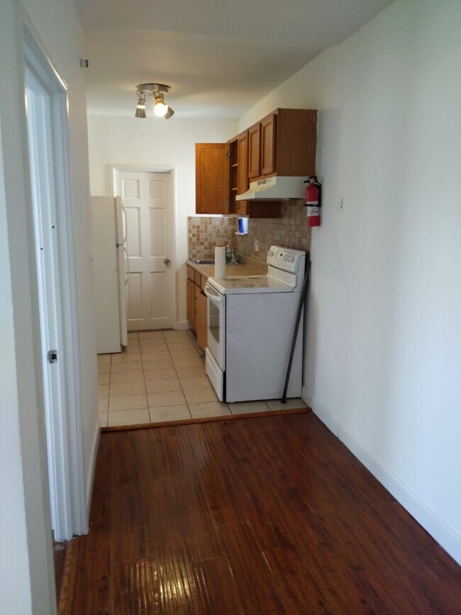 3939 Marlton Pike Apartments and Nearby Pennsauken Apartments For Rent Pennsauken, NJ