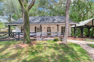 8223 Hardwood Landing Rd in St. Augustine, FL - Building Photo - Building Photo