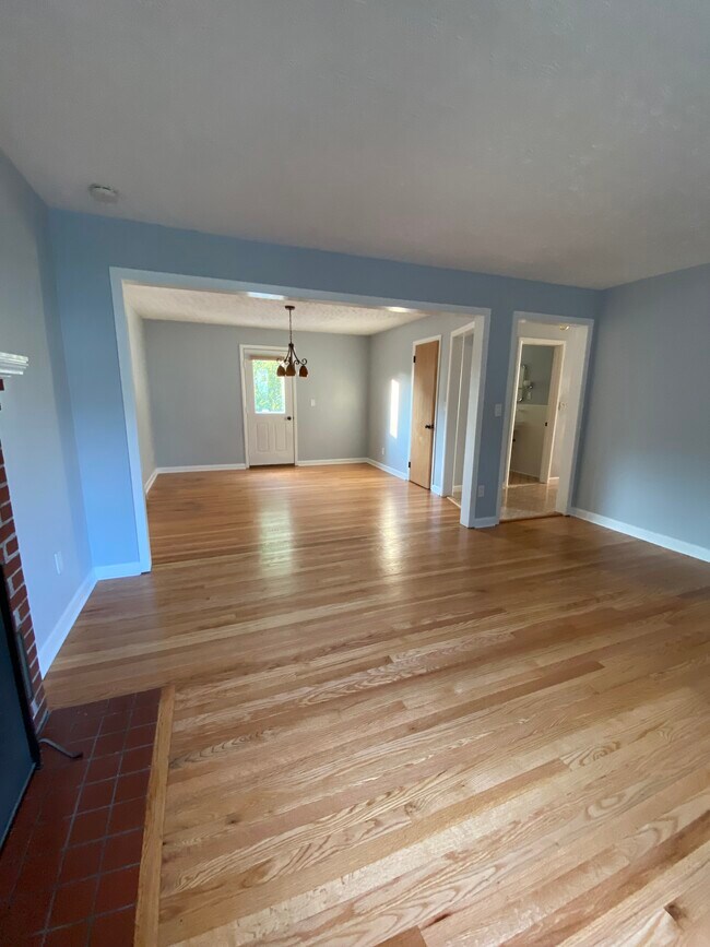 540 Jewett Ave Rentals in Bridgeport, CT