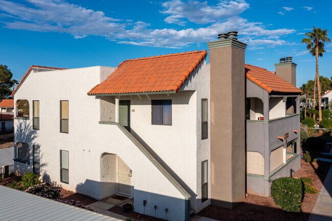 Newport Cove Vista Apartment