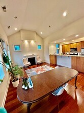 1249 W Melrose St in Chicago, IL - Building Photo - Building Photo