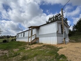 1329 Hudson Ln in Prattville, AL - Building Photo