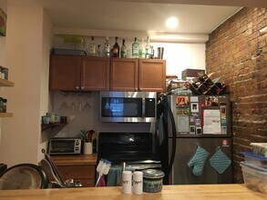 204 Northampton St, Unit 3 in Boston, MA - Building Photo - Building Photo