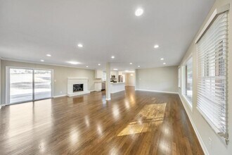 909 Rosedale Dr in Marietta, GA - Building Photo - Building Photo