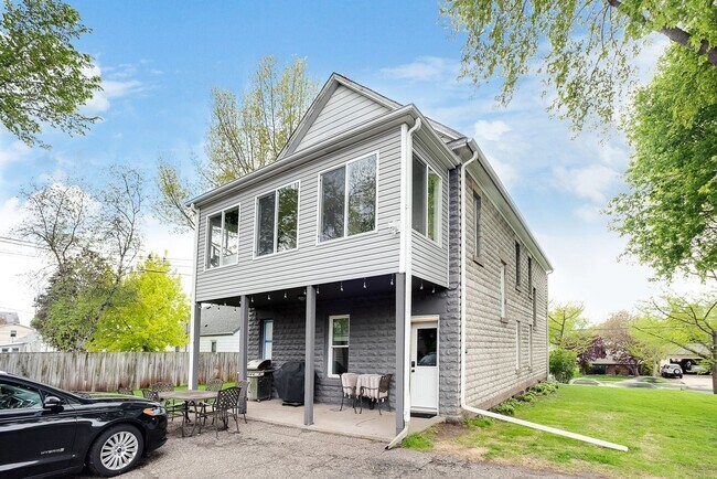property at 1360 Dale St N