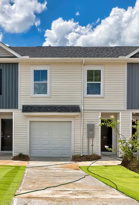 property at 173 Winding Chestnut Dr