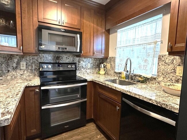 4143 N Ocean Blvd, Unit 202 in Fort Lauderdale, FL - Building Photo - Building Photo