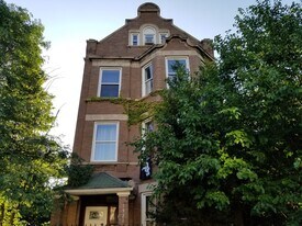 1921 S Albany Ave, Unit 3 in Chicago, IL - Building Photo