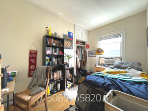 15 Englewood Ave, Unit 2 in Brookline, MA - Foto de edificio - Building Photo