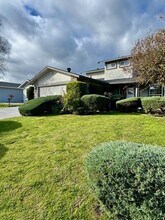 28 Crosby Ct in Pacheco, CA - Building Photo - Building Photo