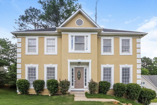property at 1484 Yorktown Dr NW