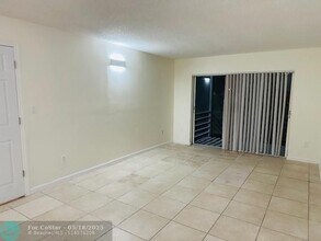 2800 NW 56th Ave in Lauderhill, FL - Building Photo - Building Photo