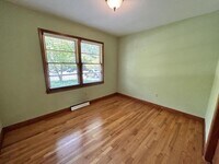 207 Brooks St photo'