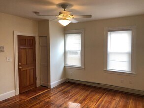 70 Gore St, Unit 1 in Cambridge, MA - Building Photo - Building Photo