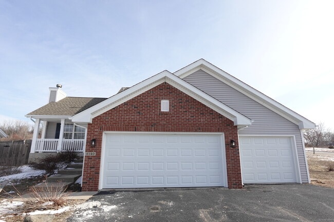 property at 2140 Maxine Ln