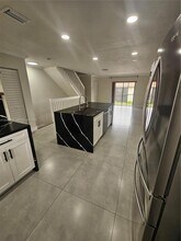 9846 Hammocks Blvd in Miami, FL - Building Photo - Building Photo