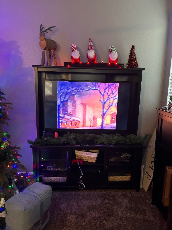 property at 3626 W Devonshire Ave