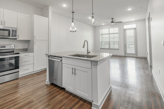 The Villas at Trevi Village in Charlotte, NC - Foto de edificio - Interior Photo