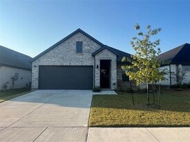 107 Lavender St in Forney, TX - Building Photo