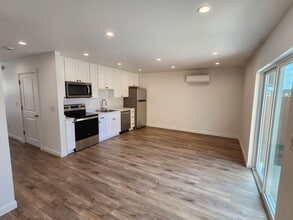 1011 Peach Rd in Winlock, WA - Building Photo - Building Photo