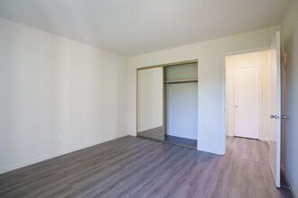 Sunset Gardens Apartments in Livermore, CA - Building Photo - Interior Photo