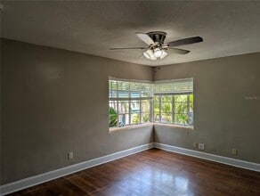 520 11th Ave N in St. Petersburg, FL - Building Photo - Building Photo