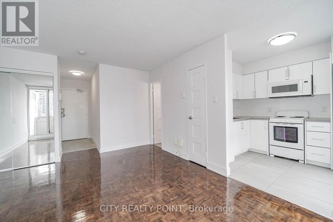 property at 33 Isabella St