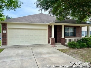property at 213 Lakota Ct