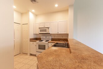 4247 Liron Ave in Ft. Myers, FL - Building Photo - Building Photo