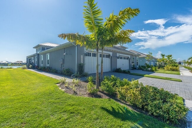 property at 8888 Yucatan Ct