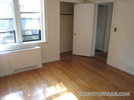 1999 Commonwealth Avenue in Boston, MA - Building Photo