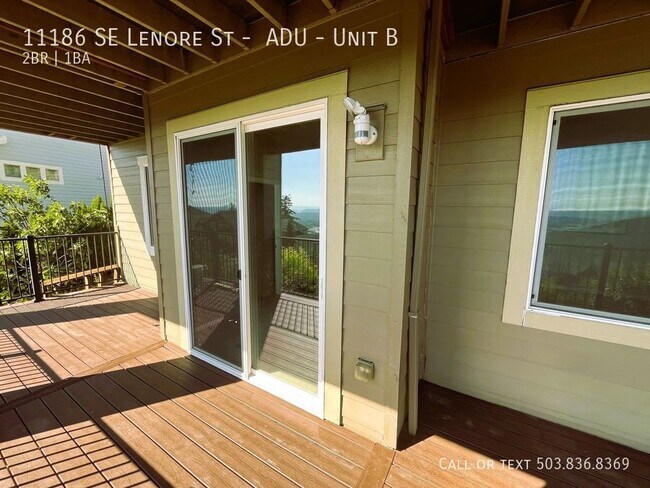 11186 SE Lenore St-Unit -Unit B in Happy Valley, OR - Building Photo - Building Photo