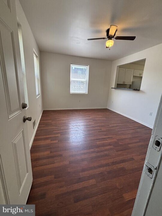615 Maude Ave in Baltimore, MD - Building Photo