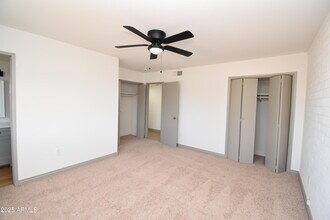 10331 W Willie Low Cir in Sun City, AZ - Building Photo - Building Photo